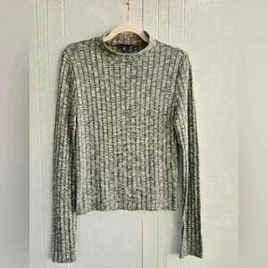 Prince & Fox Gray Marled Ribbed Mock Turtleneck Sweater Size L EUC